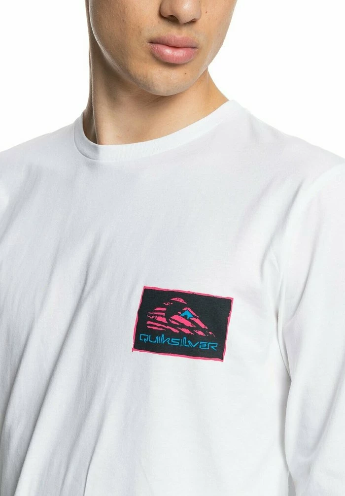 Offres 💯 Quiksilver RETURN TO THE MOON - T-shirt à Manches Longues - White 🤩 3 Offres 💯 Quiksilver RETURN TO THE MOON - T-shirt à Manches Longues - White 🤩 – Image 3