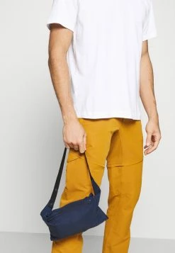 Grosses soldes 👏 Quiksilver POP OVER - Veste Coupe-vent - Navy Blazer 😍 -Quiksilver Soldes Boutique 572727f13ebf4ffbafea64a820f5eeb2