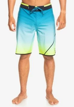 Les meilleures critiques de ✨ Quiksilver SURFSILK NEW WAVE - Short De Bain - Safety Yellow ⌛
