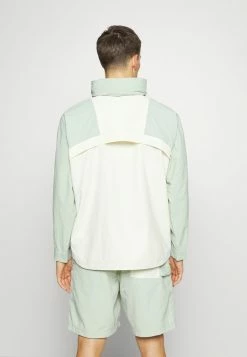 Sortie 😍 Quiksilver ALTITUDE JACKET - Blouson - Frosty Green 🎉 -Quiksilver Soldes Boutique 6e8571aa14a1482490349ca00a1d2878