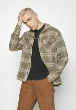 Les meilleures critiques de ⭐ Quiksilver LYNEHAM - Chemise - Spinach 💯 -Quiksilver Soldes Boutique adc57b696b764f3e86066fa888b35d84