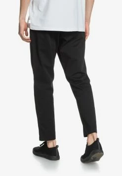Le moins cher ✔️ Quiksilver Chino - Black ✔️ -Quiksilver Soldes Boutique bc85c2de62794642b8ff15acfe205567