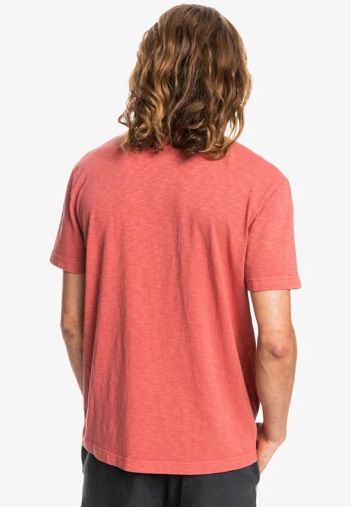 Offres 👍 Quiksilver NATURAL DYE -MANCHES COURTES POUR EQY - T-shirt Imprimé - Burnt Ochre 👏 2 Offres 👍 Quiksilver NATURAL DYE -MANCHES COURTES POUR EQY - T-shirt Imprimé - Burnt Ochre 👏 – Image 2