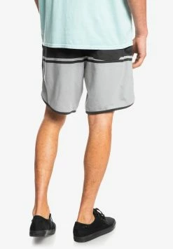 Acheter 🛒 Quiksilver ENGINEERED SCALLOP - Short - Black 🎉 -Quiksilver Soldes Boutique ca43f450de61437c87ca22c6c6400e10
