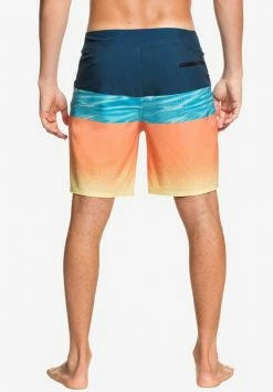 Le moins cher 🌟 Quiksilver HIGHLINE HOLD DOWN - Short De Bain - Majolica Blue 🎁 -Quiksilver Soldes Boutique d1575174f28e48cd87088174bfeb8fc4