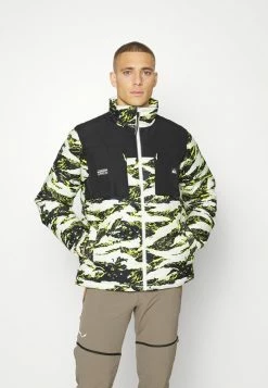 De gros 👍 Quiksilver WOLFS HEAD - Veste D'hiver - Moon Snow White 🔔 -Quiksilver Soldes Boutique dbf53bfad1fe412cb574e9fb441124d0