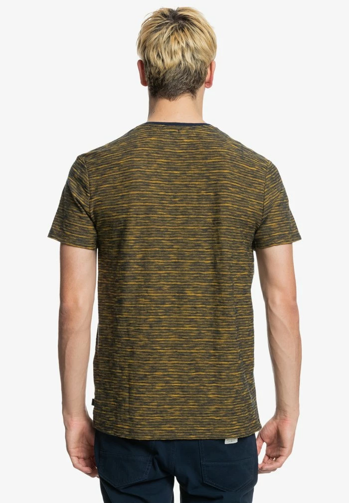 Sortie 🧨 Quiksilver KENTIN - T-shirt Imprimé - Nugget Gold Kentin 💯 3 Sortie 🧨 Quiksilver KENTIN - T-shirt Imprimé - Nugget Gold Kentin 💯 – Image 3