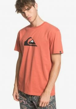 Top 10 ✔️ Quiksilver COMPLOGOSS - T-shirt Imprimé - Redwood 🔥 -Quiksilver Soldes Boutique e5b74fb265b14cf487c1dad2538e25d4