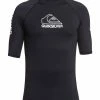 Remise 🛒 QUIKSILVER™ ON TOUR - KURZÄRMLIGER RASHGUARD MIT UPF 50 FÜR MÄNN - T-shirt De Surf - Black 🌟