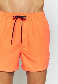 Offres ⭐ Quiksilver EVERYDAY VOLLEY - Short De Bain - Fiery Coral ✨ -Quiksilver Soldes Boutique e6647a9c1fa647449f2c6f6152966474